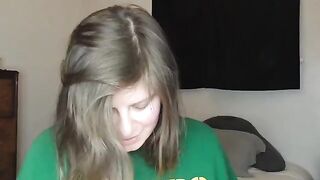A man has sex with a pretty girl from Wisconsin in POV style