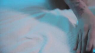 A young and sexy girl caresses herself with a Hitachi Magic Wand until she reaches a powerful orgasm