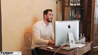 A stunning woman realizes her anal fantasies with her hot coworker