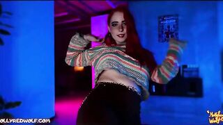A pretty and sweet hippie girl came to your house - MollyRedWolf
