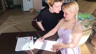 The student could not pass the subject, so she began to suck the dick of a tutor