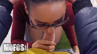 Nerdy guy Jordi fucks hot chick Andreina DeLuxe for money in steamy MOFOS scene
