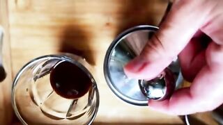 A curvy MILF orders coffee and gets a hot orgasm