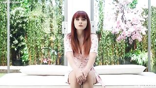 The red-haired beauty has an amazing body, perfect for modeling!