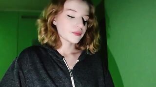 A hot chick is fucking in the entrance of her house, her parents are at home