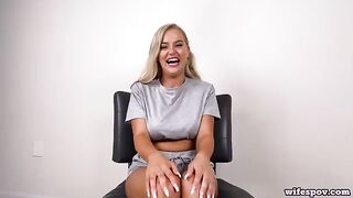 A girl with big natural boobs knows how to use them for sex