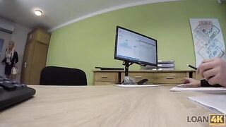 The business lady gets a sexual loan from the bank