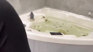 She didn't know she was recording this video