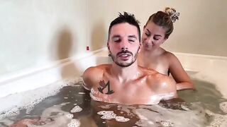 I got my pussy smashed by a cock in the Jacuzzi