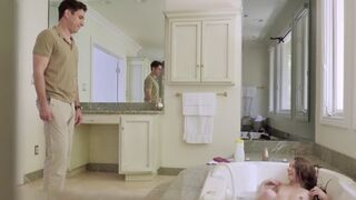 Rebel Lynn gets fucked by her stepbro in the bathtub in a SPYFAM scene