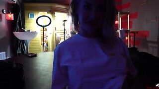Kelly gets wet and plays with herself while acting