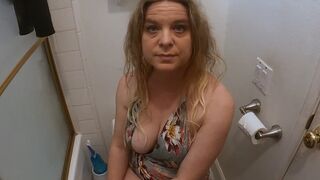 A step mom helps her stepson to get a sperm sample for donation