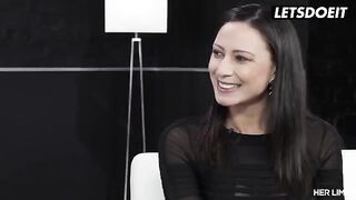 Brunette beauty Cassie Del Isla loves hardcore anal sex