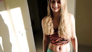 The girl caught her stepbrother jerking off and, out of pity, she went on to meet him