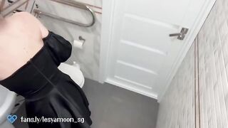 First night date with a hot brunette in the toilet