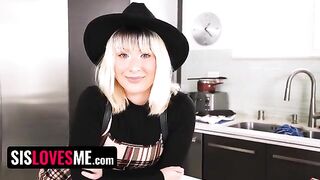 Step sis Jessie Saint gets her pussy filled with love potion cum