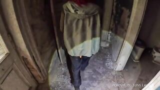 Exploring the abandoned mansion of 1872 in a steamy vlog
