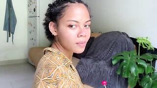 I’m begging for a normal dick to cum in my mouth - PONNO