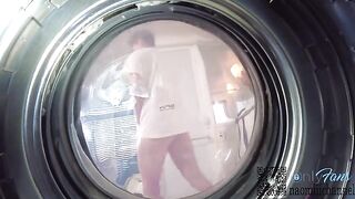 A babe got creampied after looking for panties in the washing machine