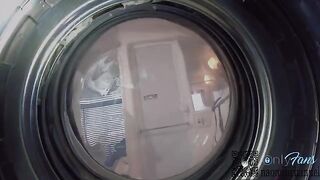 A babe got creampied after looking for panties in the washing machine