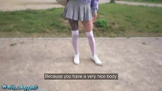 Slim and sexy Italian college girl agreed to fuck outdoors for cash