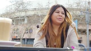 Amateur Yiyi Candy exposing herself on the street before getting fucked