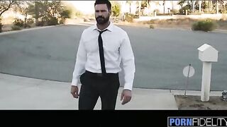 Hot housewife Anna Bell Peaks gets a sexy surprise in the pool