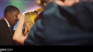 Avery has a wild public sex party with Isiah