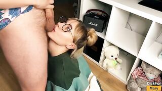 You can’t compare cock sucking with carrying bags, dude!