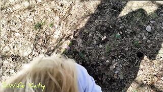 A beautiful woman took a walk and got a cumshot outdoors