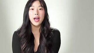 How do women reach orgasm? A kinky interview with Elle Lee