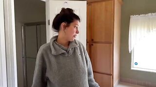A pregnant woman trying to get a better deal from her landlord