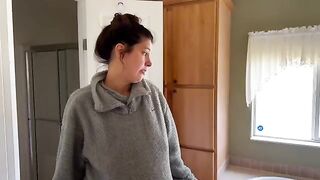 A pregnant woman trying to get a better deal from her landlord