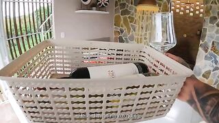 I seduced a hotel employee and received an excellent service