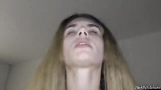 Steaming pink-lipped teen gets her pussy dripping wet