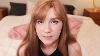 The hot babysitter Jaybbgirl offers you a sexual favor for your exclusive content