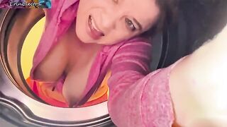 A hot stepmom got stuck in the washing machine and received a creampie