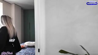 Handyman fucked the hot mom with big ass