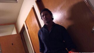 Hot chick has sex in the bar with a stranger