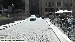 A girl showed her pussy to all passers-by on the street