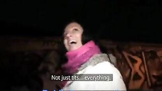 A hot chick has sex right in the toilet, it was awesome!