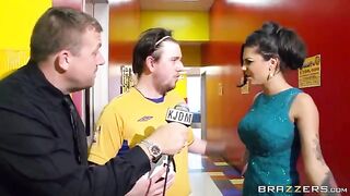 A group of guys fucked a girl in the crowd