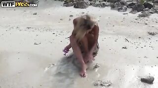Private couple’s beach sex adventure turned public on EPORN