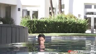 Girl has sex in the swimming pool with a young man