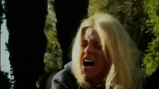 A hot girl seduced her brother to fuck with her