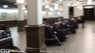 The Russian girl was fucked in the toilet by a pickup guy