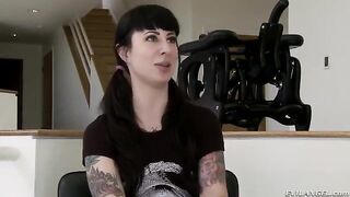 Girl seduces boyfriend to caress her tongue