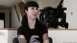 Girl seduces boyfriend to caress her tongue