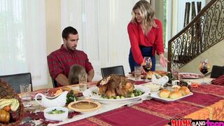 The family dinner ended with a hot threesome sex