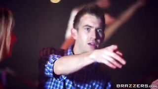 Skinny teen blonde gets fucked on the party